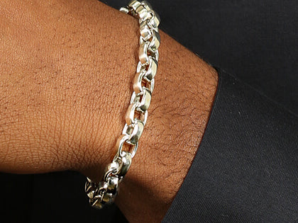 Gifts under £1,000