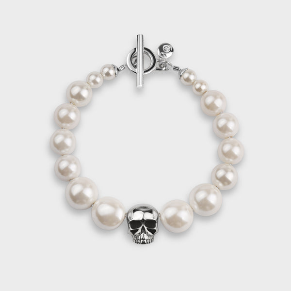 Blanche Skull Pearl Bracelet in Sterling Silver with White Shell Pearls - Main View
