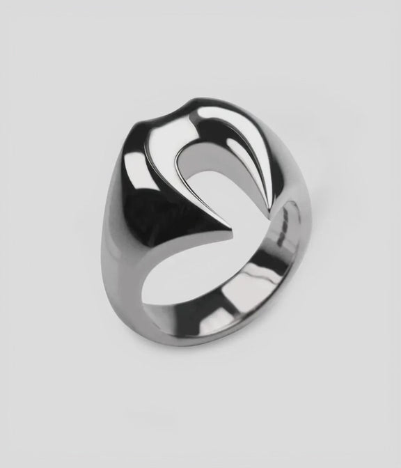 Fang Ring
