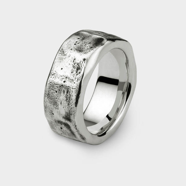 Beaten Wide Ring in Sterling Silver